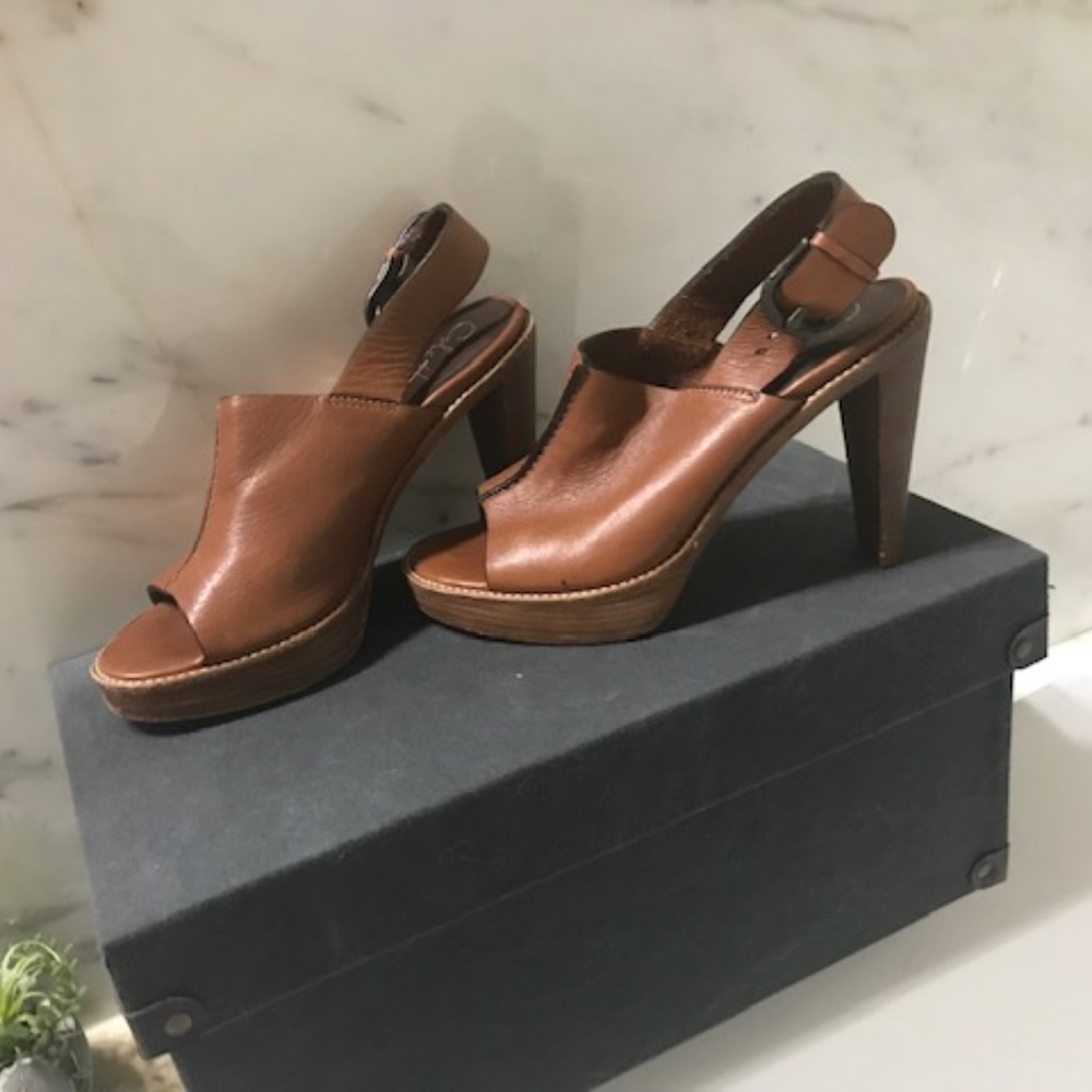 Cole Haan Sling Back High Heel Sandal leather
